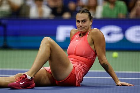 Avustralya Açık'ta şampiyon olan Aryna Sabalenka'dan nefes kesen pozlar