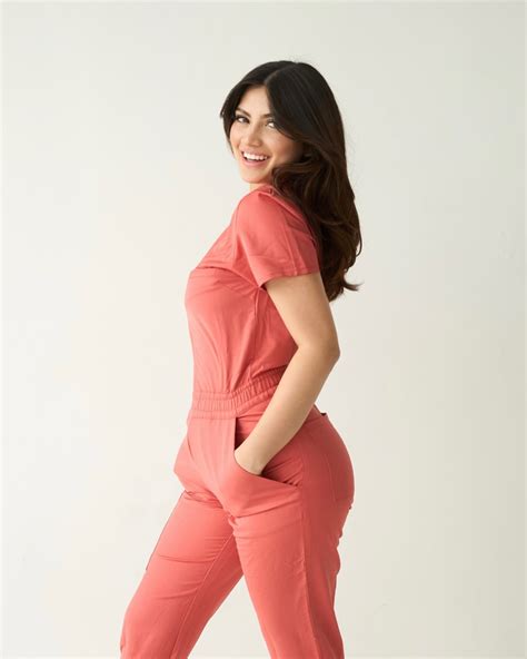 Miracle Chand (@miraclechand) • Instagram photos and videos