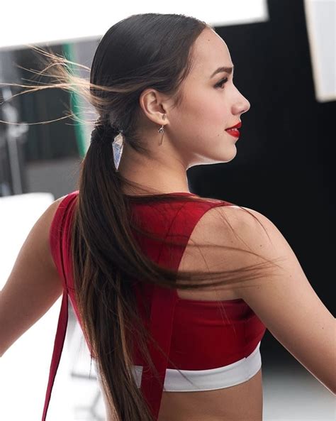 Alina Zagitova | Спортсменки, Красивые женщины, Фигурное катание