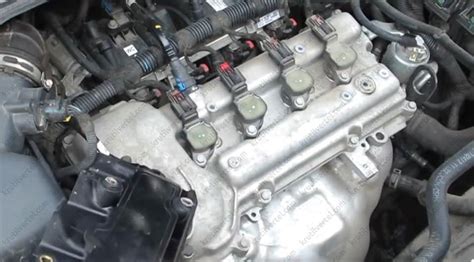 Замена свечей зажигания Chevrolet Cobalt 2