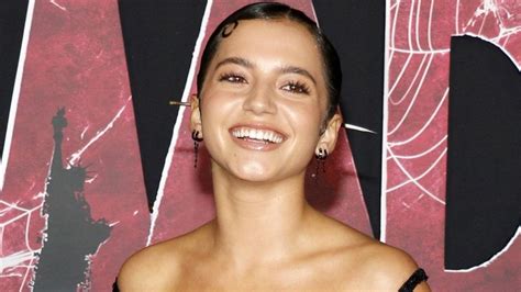 Isabela Merced teases chemistry with Bella Ramsey on 'The Last of Us'