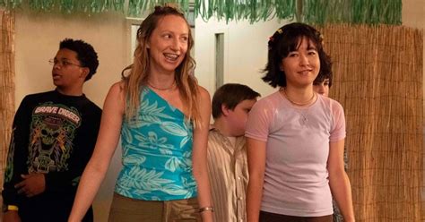 Hulu's "PEN15" Soundtrack Will Make You Seriously Miss The 2000s in ...