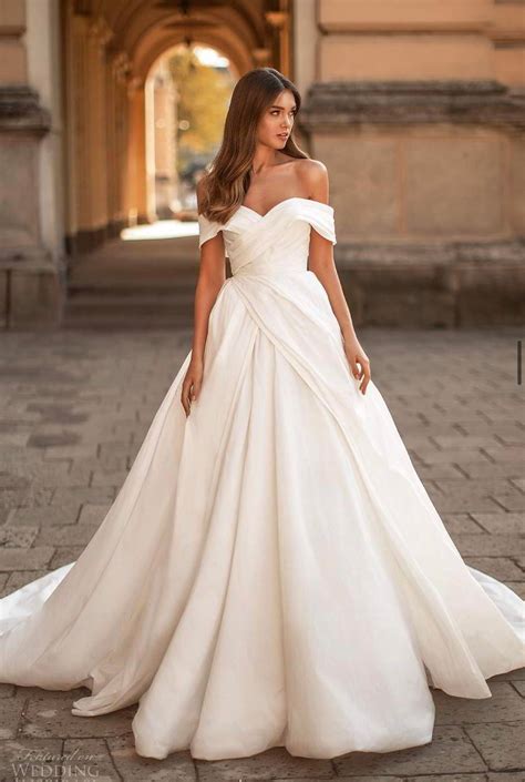Affordable Gowns? : r/Weddingsunder10k