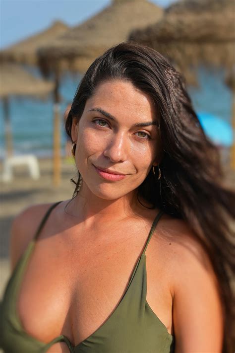 Alyssa+Milano+Bikini Photos, Download The BEST Free Alyssa+Milano