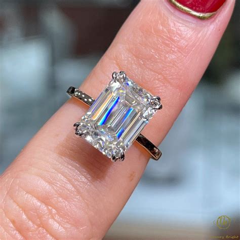 emerald cut moissanite engagement rings