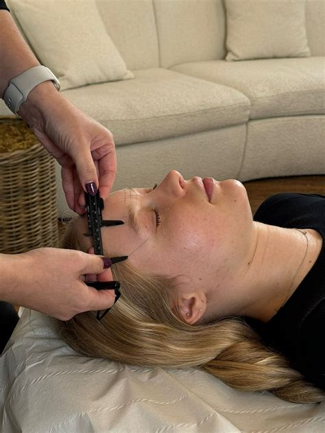Everything You Need to Know About Hyperrealism | Nano Brows | Cambridge