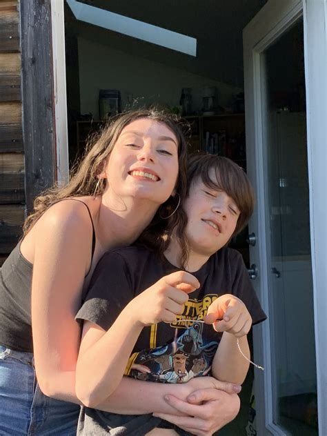 Sibling Aesthetic in 2024 | Siblings goals, Sibling pictures teenagers ...