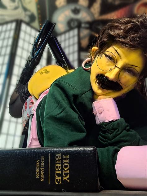 Hoy Minoy - Hoy Minoy added a new photo.