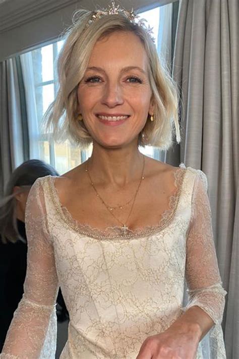 Savannah Miller marries James Whewell, the heir to Wyresdale Park, in