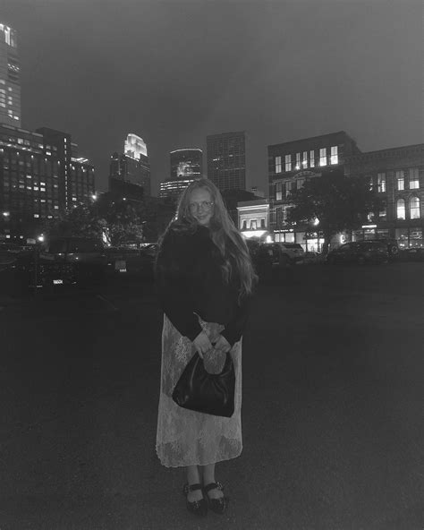 Lily Anderson (@lilybanderson) • Instagram photos and videos