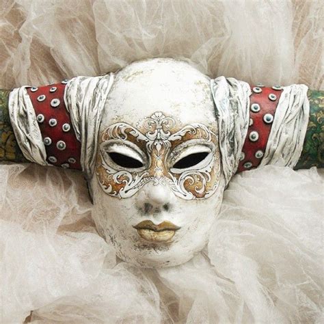 На данном изображении может находиться: 1 человек | Masks art, Mask, Art