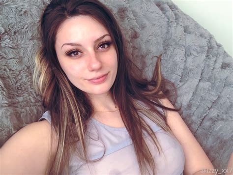 Izzy_xx Nude - Jizzy.org