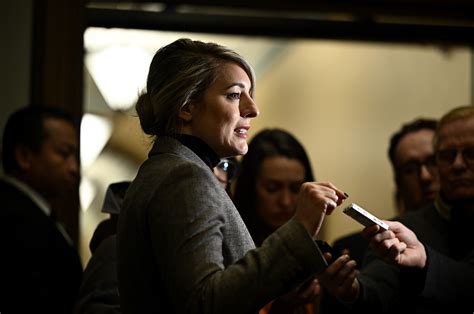 Joly off to Washington to talk tariffs with Rubio as Trump floats 5%