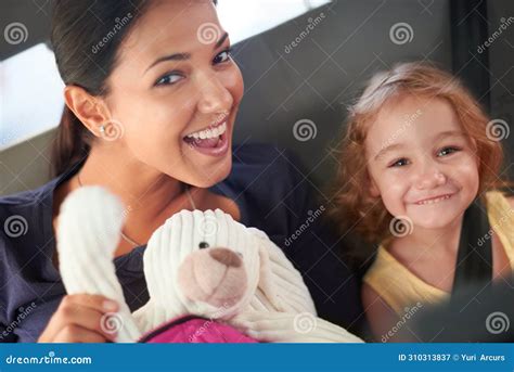 Taxi, Portrait or Mother and Daughter in a Car for Adventure, Road Trip ...
