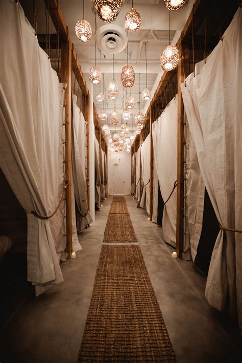 now massage lakeview 4