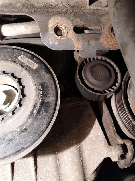 Комплект 11 72 036 94R ремень генератора и натяжной ролик — Renault ...