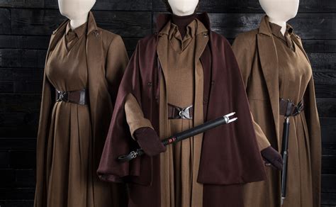 The Handmaid’s Tale Costumes Are Finally Getting Some Museum Cred | Vogue