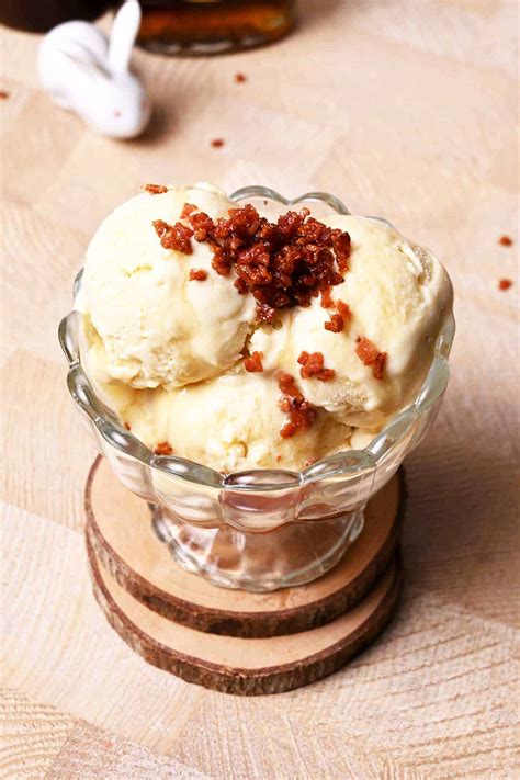 Maple Bacon Ice Cream - Jaja Bakes