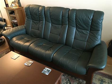 Stressless Triple Recliner Sofa Dark Green Leather And Dark Wood | Hot ...