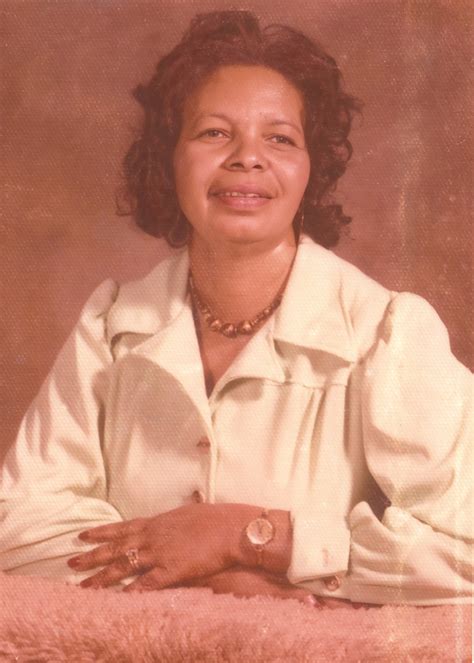 In Memory of Katie Woolstenhulme: Obituary and Services 6