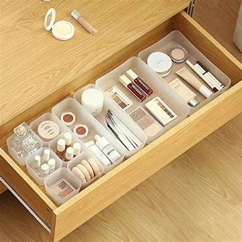 9 simple Bathroom Drawer Organization Ideas (conquer the cluttered ...