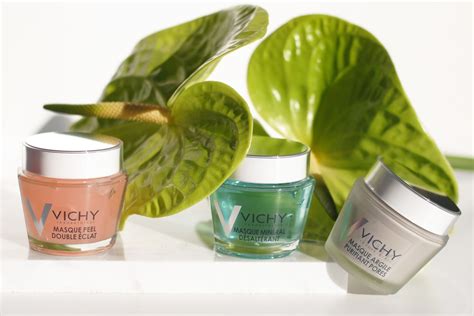 I AM A FASHIONEER: Vichy - The New Masks