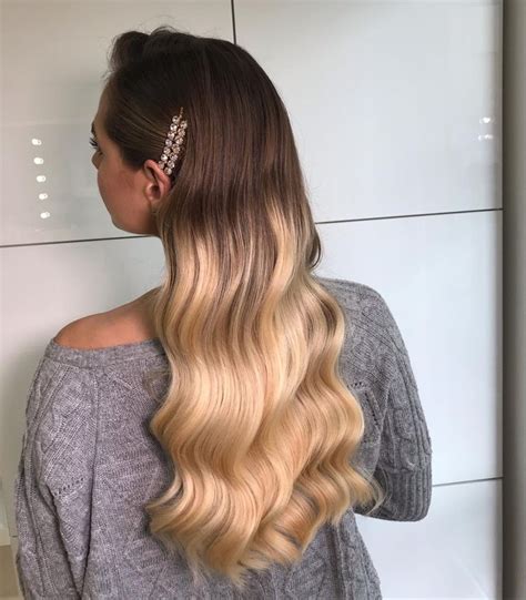 Голівудська накрутка.Hairstyle