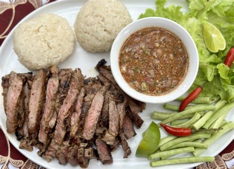 crying tiger thai beef steak  nam jim jaew dipping sauce
