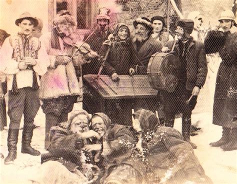 Щедрівники «Меланки» з музикантами. Печеніжин. Куток «Кашиця ...