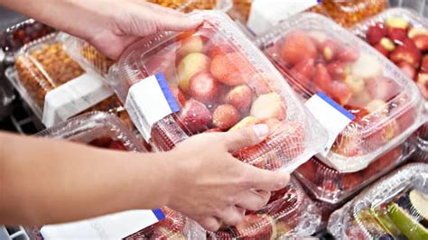 Frozen Fruit Recalled in Multiple States Due to Possible Listeria Contamination - Delishably News