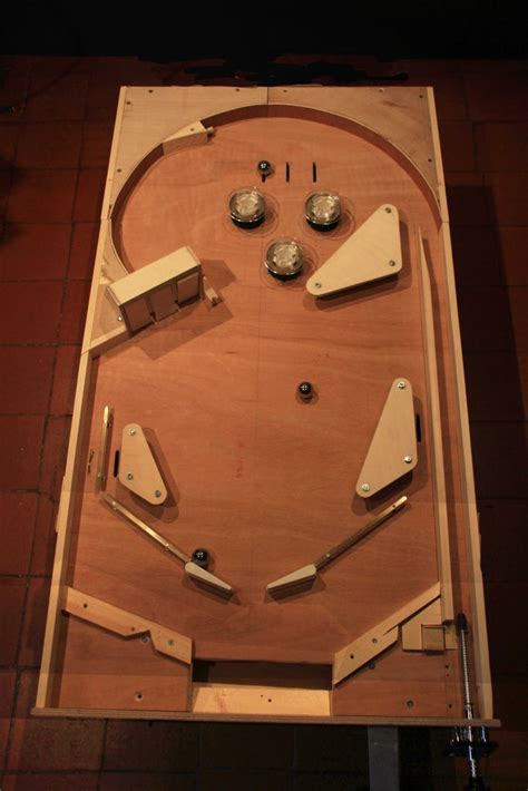 Make a Pinball Machine : 24 Steps (with Pictures) - Instructables