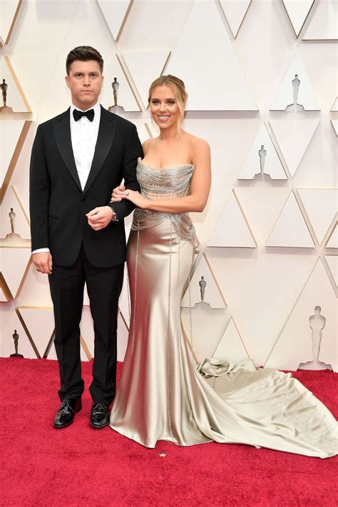 Scarlett Johansson – Sexy Boobs in Big Cleavage at 92nd Annual Academy