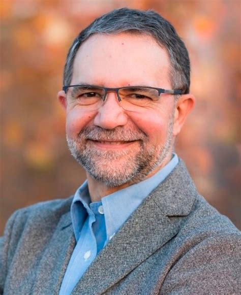 sobre mi cesar fernandez llano