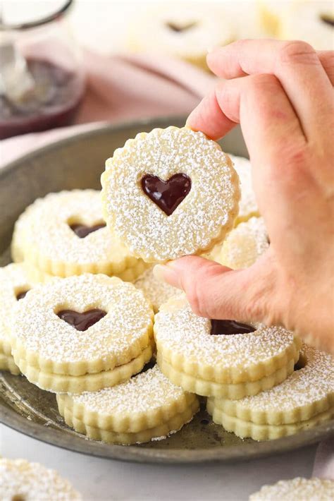 Linzer Cookies | Life Love & Sugar