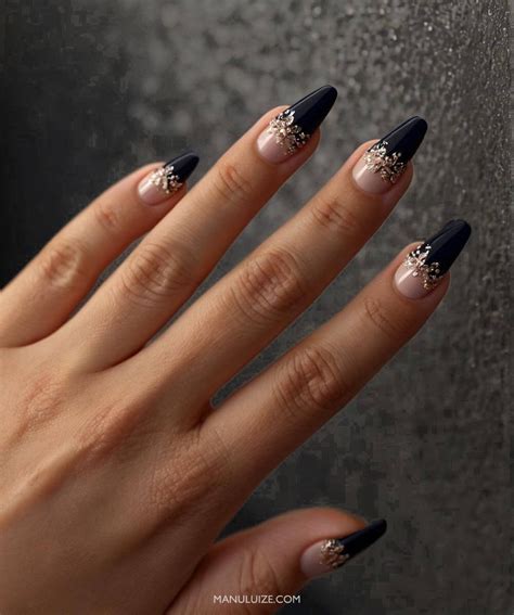 Modelo De Unha Preta - Modelo De Unha Decorada Preta - Unha Decorada Simples