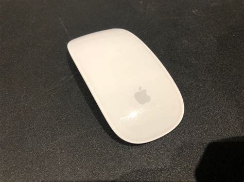 Apple Miška Magic Mouse, Brezhibna
