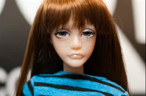 If It's Hip, It's Here (Archives): The Most Beautifully Eerie Dolls You ...