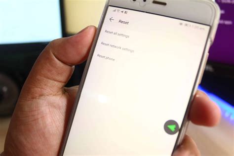 Como redefinir o telefone / tablet Android de fábrica (redefinição de