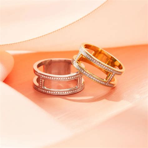 Ella Stein — Product + Lifestyle Photography