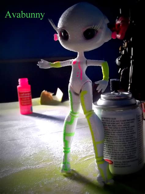 avabunny: My first custom doll ~ 2013 Alien girl