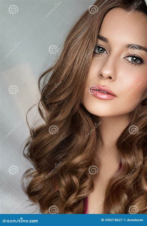 Beautiful Woman with Curly Volume Hairstyle, Long Luxurious Hair and ...