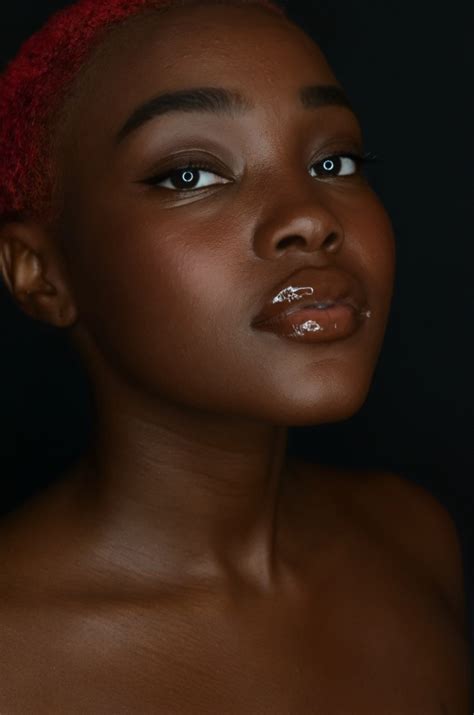 Scarlet Rouge Lip Affair – Stay Golden Cosmetics