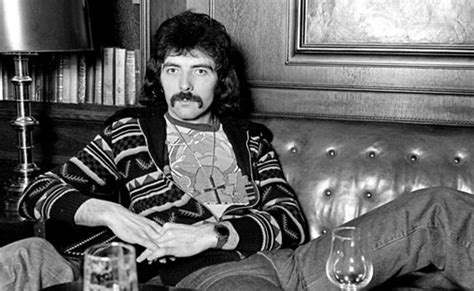 Тони Айомми (Tony Iommi) - биография, новости, личная жизнь, фото ...