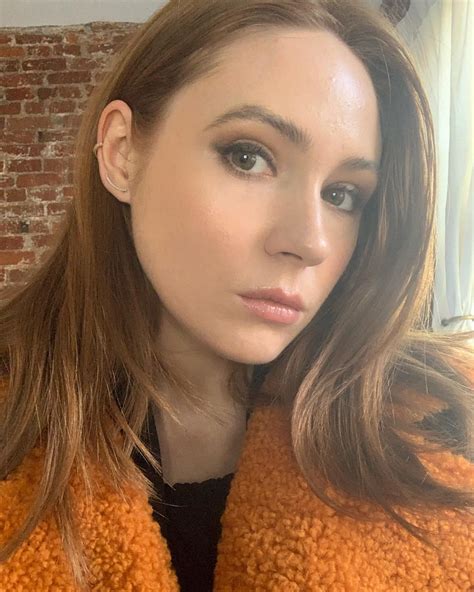 Karen Gillan : r/RedheadedGoddesses