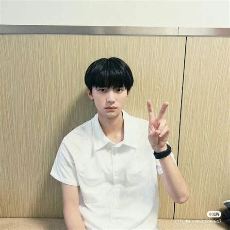 zhang lurang zhou yiran   fly    boyfriend