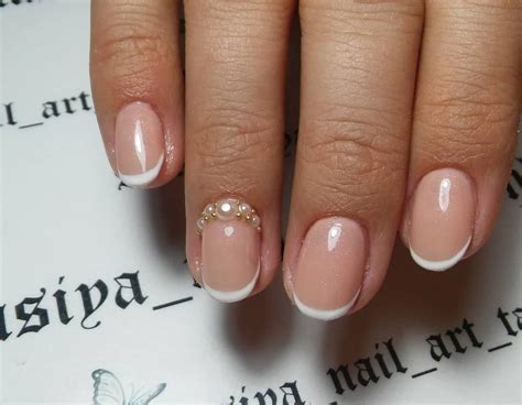 Френч на коротких ногтях: фото-новинки маникюра 2019 | Lisa.ru