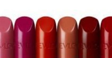 Nowa pomadka Revlon ColorBurst - Uroda