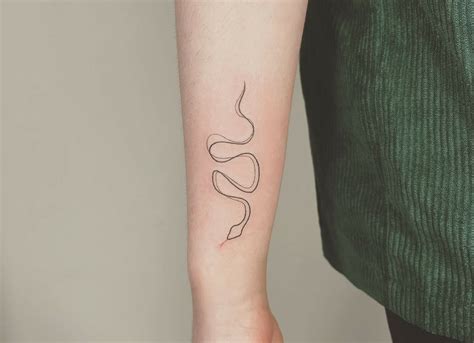 101 Best Tattoo One Line Ideas You’ll Have To See To Believe!