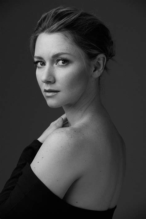 Valorie Curry | Valorie curry, Detroit become human, Gorgeous women