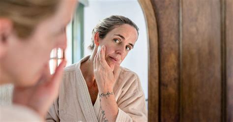 Phymatous Rosacea: Symptoms, Treatments and More